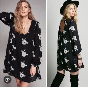 Free People Emma Boho Embroidered Swing Mini Tunic Dress Long Sleeve Keyhole